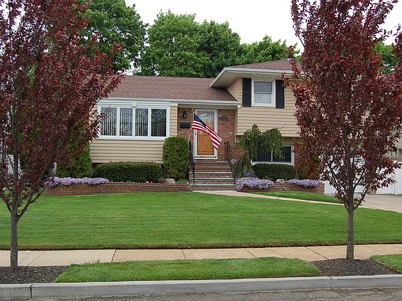 2nd image of 2844 Ammel Dr