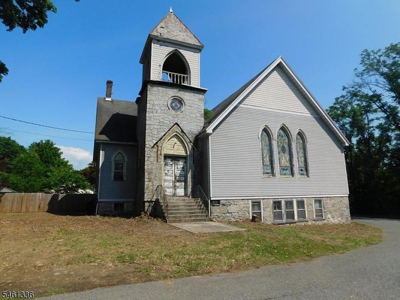 1st image of 1 Church St