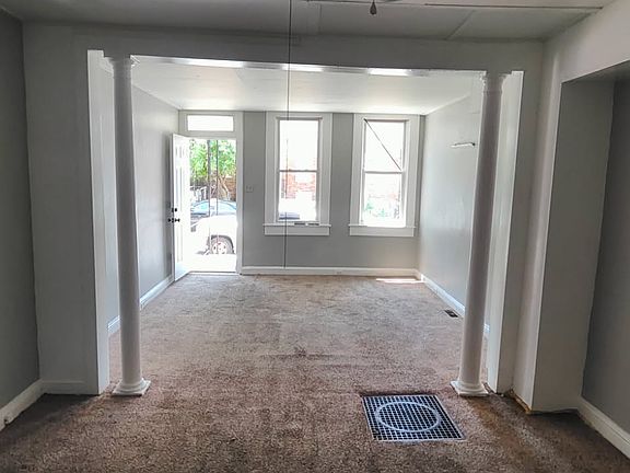 4th image of 3160 Ravenwood Ave