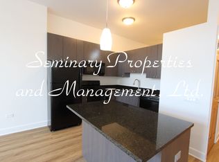 3647 N Southport Ave #204, Chicago, IL 60613