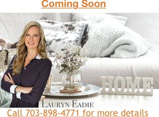 11808 Great Owl Cir, Reston, VA 20194