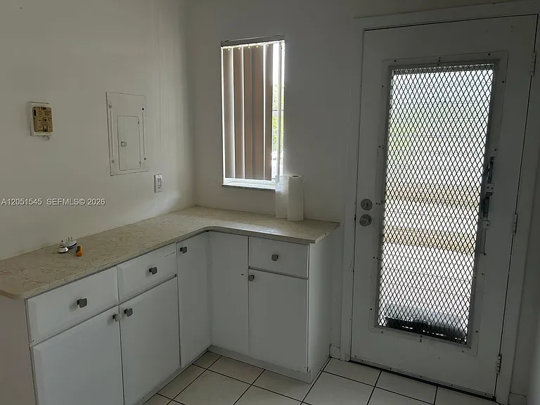 6100 S Falls Circle Dr #202 — Photo 5