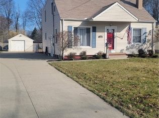 24060 Elm Rd, North Olmsted, OH 44070