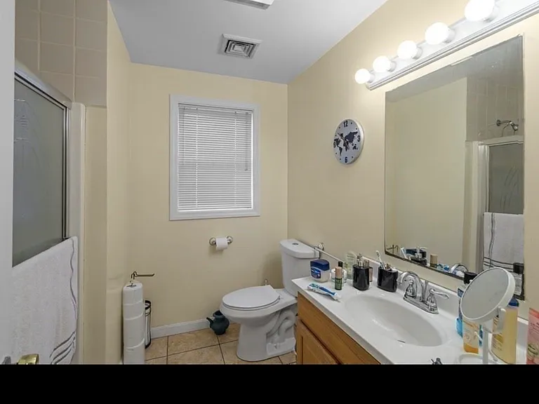 140 Grant St #140B — Photo 8