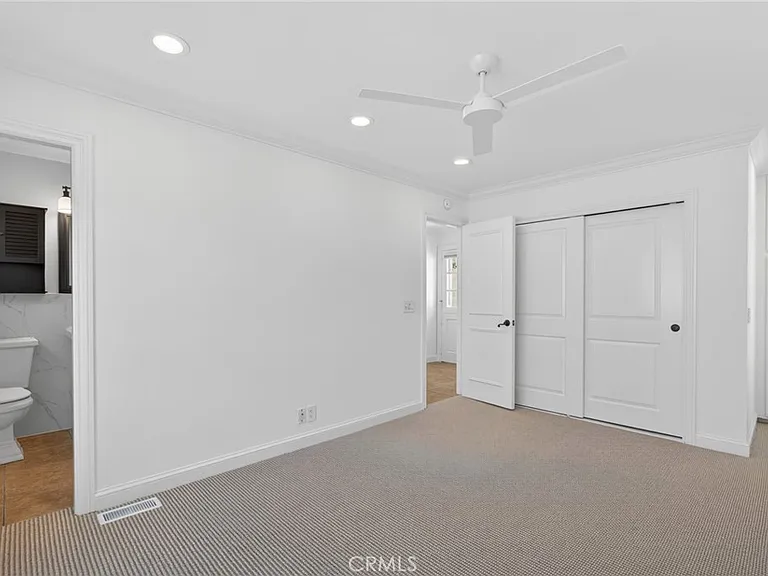 415 1/2 Heliotrope Ave — Photo 12