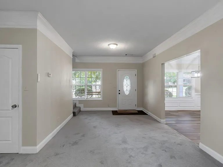 105 Bradford Pl — Photo 7