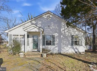 12350 Neale Sound Dr, Cobb Island, MD 20625