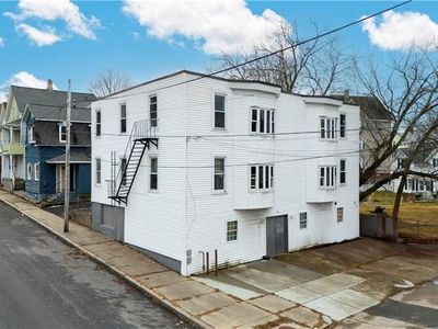 9 Wilson Ave, Woonsocket, RI, 02895