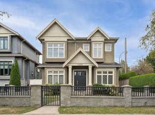 4898 Quebec St, Vancouver, BC V5V3M3