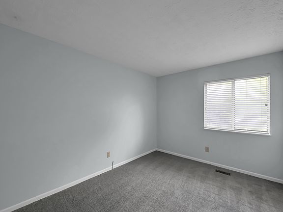 3rd image of 5715 Longford Dr