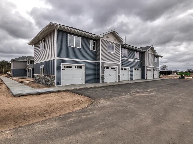 241 Baumbach Way — Photo 8