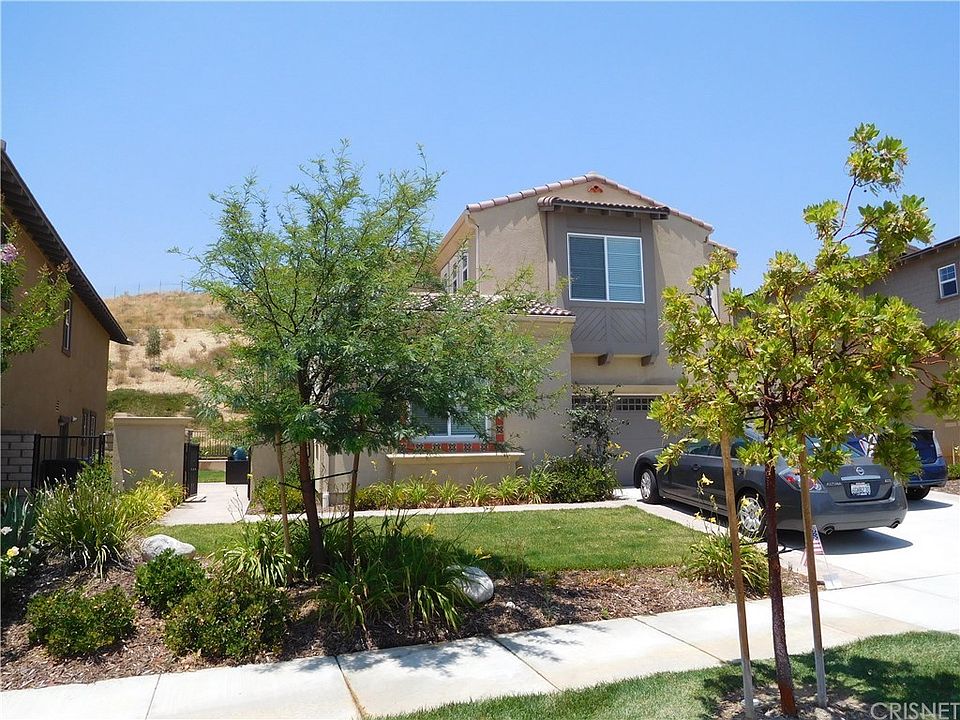 1st image of 28657 Farrier Dr