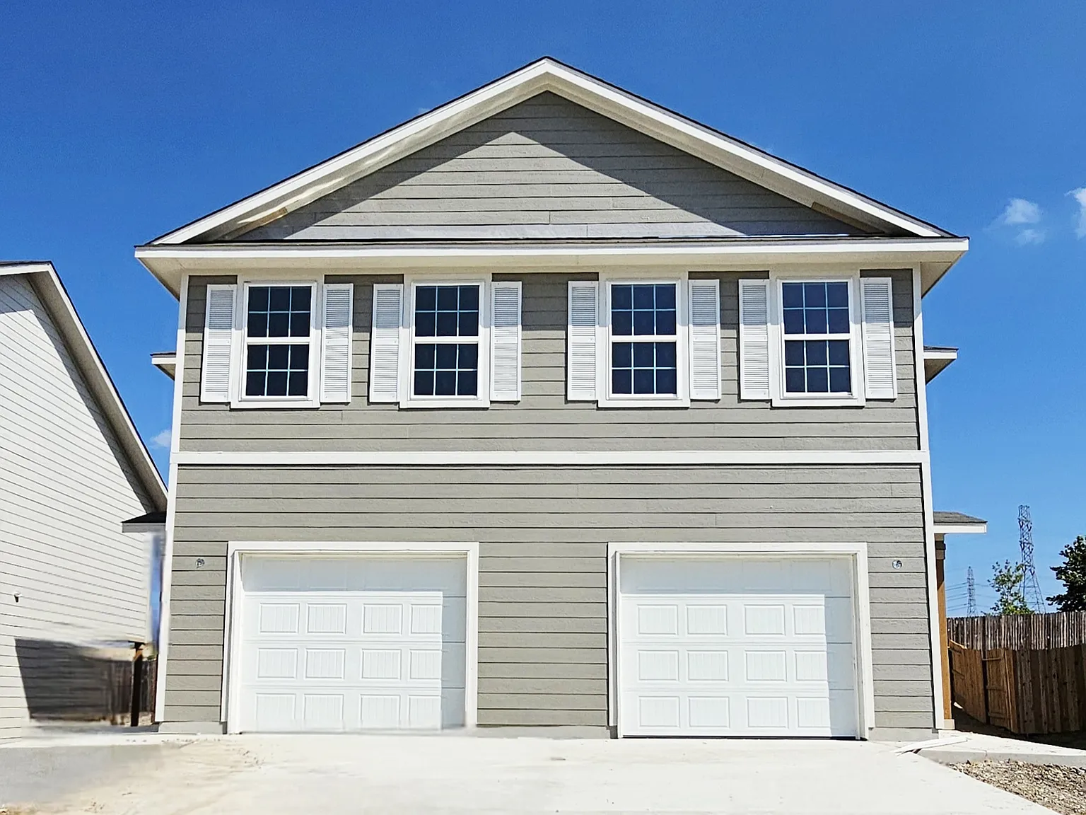 3 bed, 1505 sqft, $1,600 — Photo 1