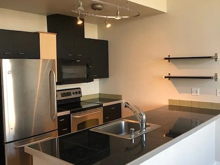 2504 Western Ave #723 — Photo 5