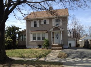 14 Benz St, Springfield, MA 01118