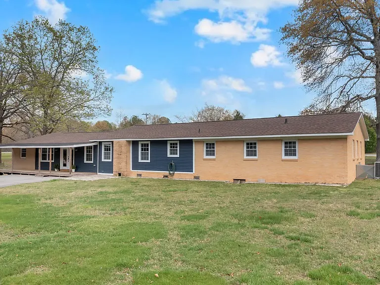 8701 Tullahoma Hwy — Photo 2