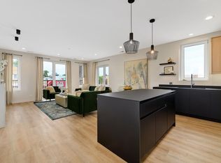 6031-6035 W North Ave #6033-2W, Oak Park, IL 60302