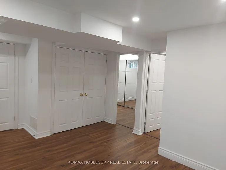 40 Gray Cres #BASEMENT — Photo 8