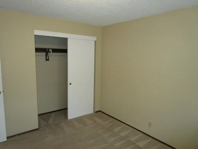 23212 NE Halsey St — Photo 11
