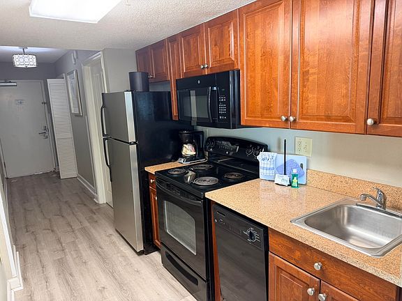 4th image of 5200 N Ocean Blvd. #1235