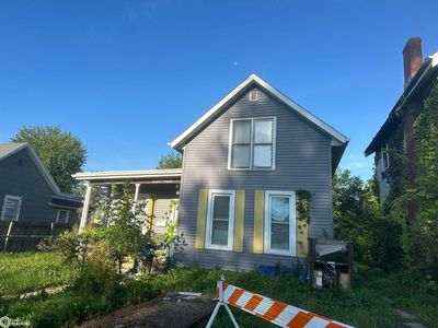 9 S 6th St, Marshalltown, IA, 50158
