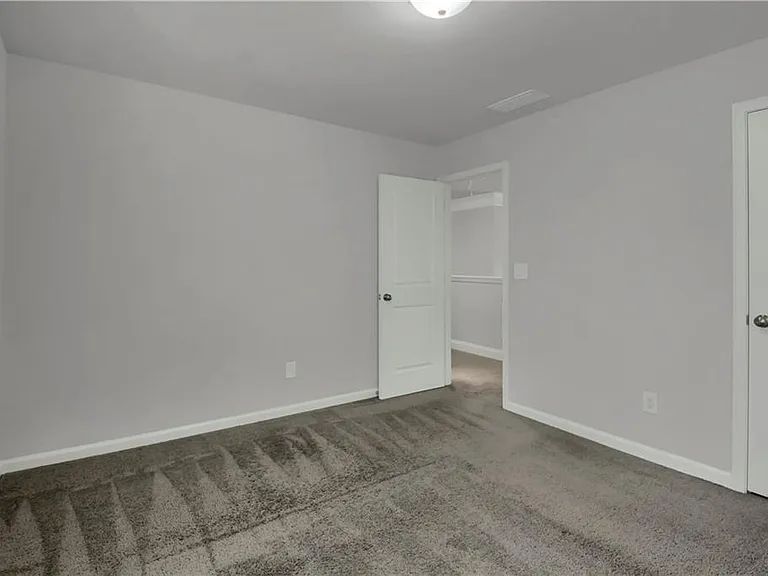 551 Wagon Hill Ln — Photo 24