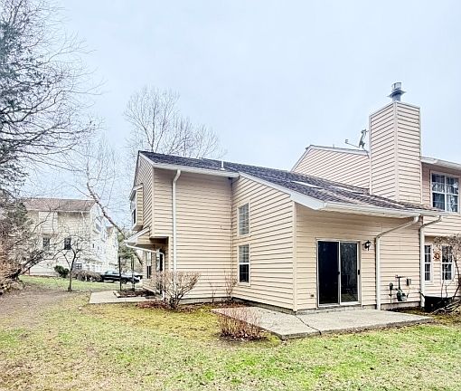 3rd image of 48 Rhea Run