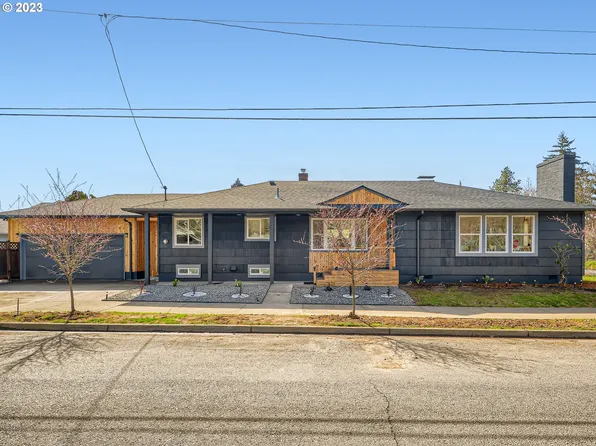 7010 SE Clinton St, Portland, OR 97206