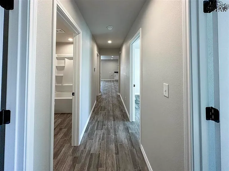 1016 Bishop Rd — Photo 10
