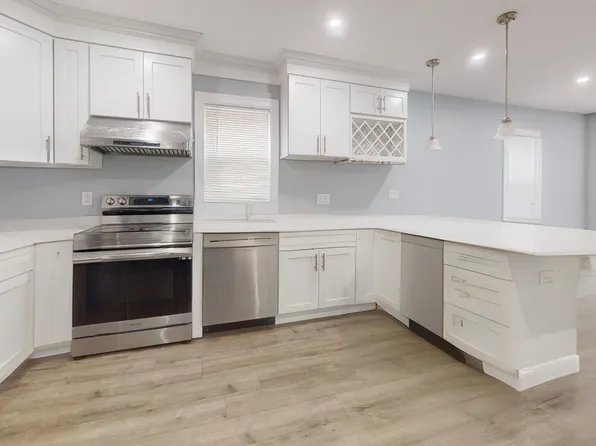 346 Cherry St, Newton, MA 02465