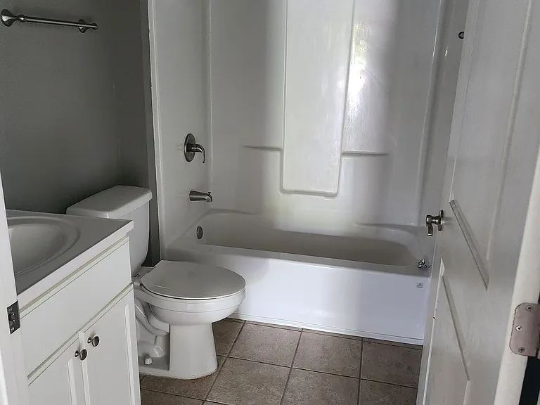 520 E Verbina St — Photo 6