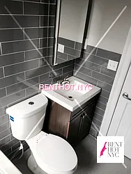 Rented by Weissman Realty