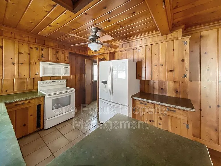 315 N Arch St — Photo 3