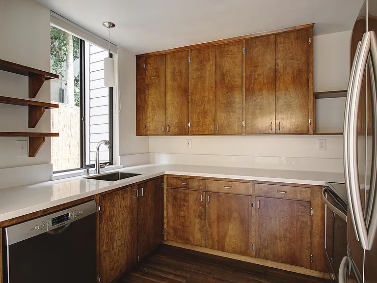 1624 Bath St #B — Photo 8