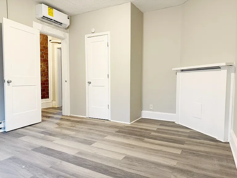 133 Rankin Ave — Photo 6