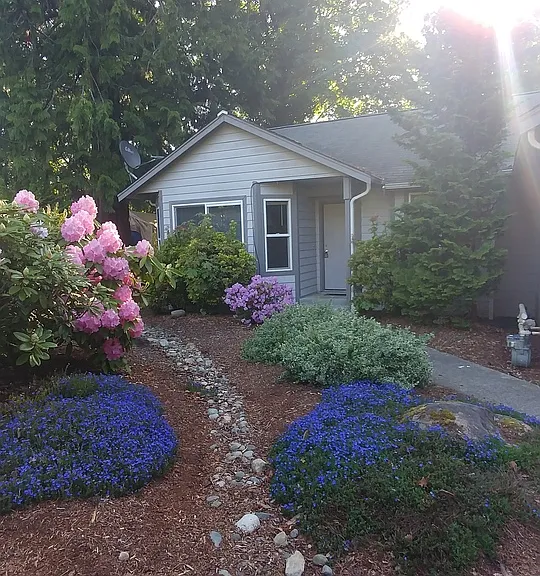 4127 Phillips Rd SE — Photo 1