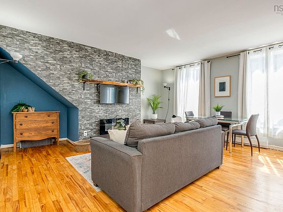 4th image of 1187 Queen St #2