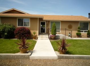 496 S Nunn Rd, Prosser, WA 99350