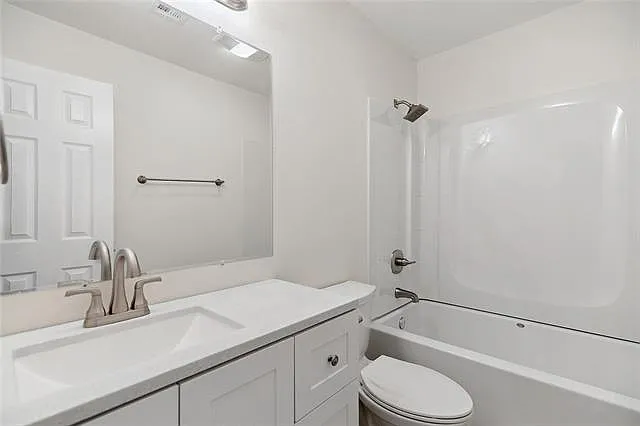 4766 Pontchartrain Dr #A — Photo 9