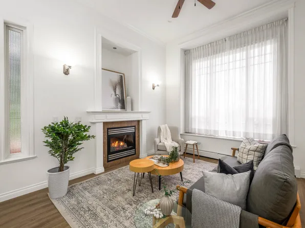 7599 149th St, Surrey, BC V3S 0V1