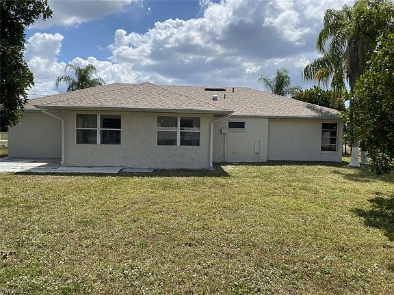 3rd image of 1711 SE 20th St