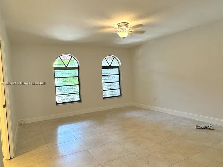 1925 Sans Souci Blvd — Photo 8