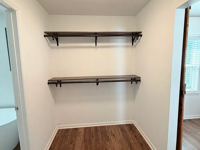 1240 Skyview Rd — Photo 18