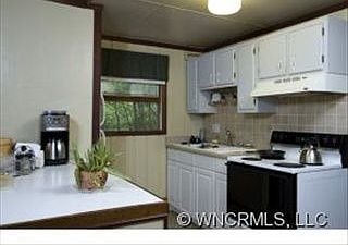 4th image of 67 Chelsea Cir