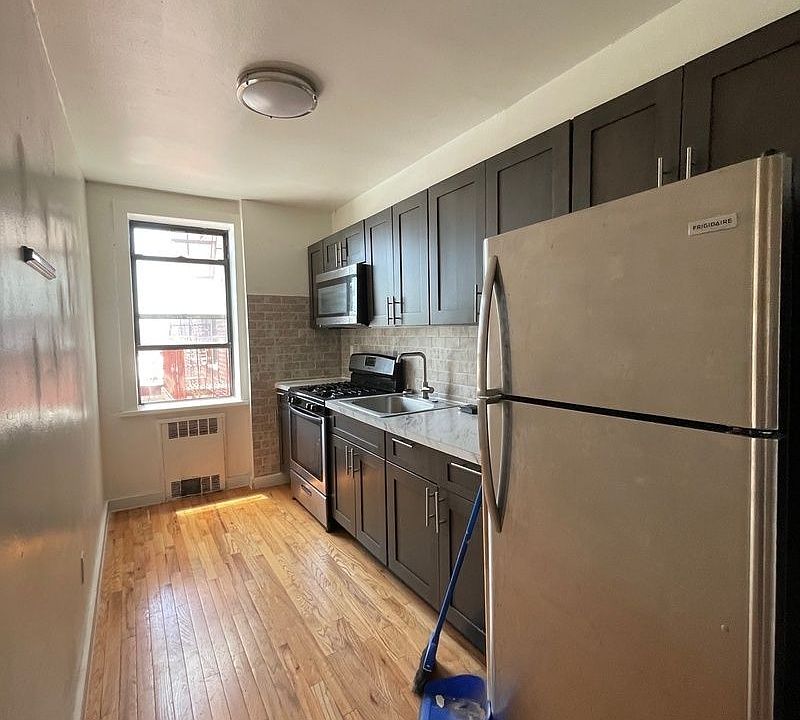1st image of 333 Martense St APT 4F