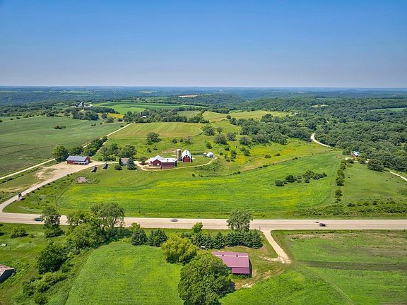 4th image of Norwegian Hollow Rd
