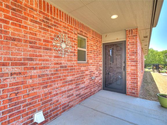 Covered patio at entry