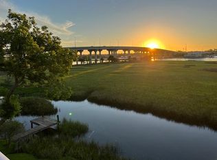 3343 Lighthouse Point Ln, Jacksonville, FL 32250