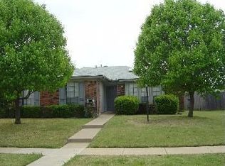 2708 E Wentwood Dr, Carrollton, TX 75007