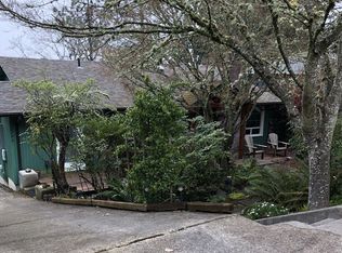 2748 Elinor St, Eugene, OR 97403